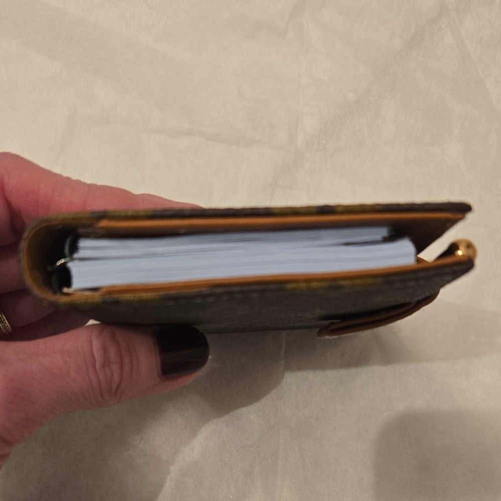 Louis Vuitton Vintage Monogram Agenda/ Address Book with Gold Pencil From 1970's - Picture 7 of 8